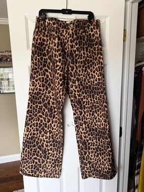 Alice + Olivia Leopard Print Jeans in Tan & Black